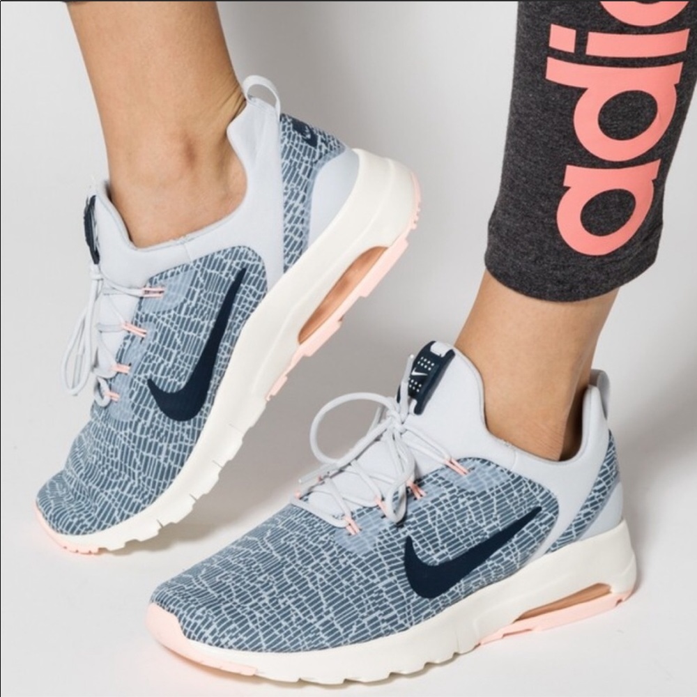 Nike Air Max Motion Racer Shoes